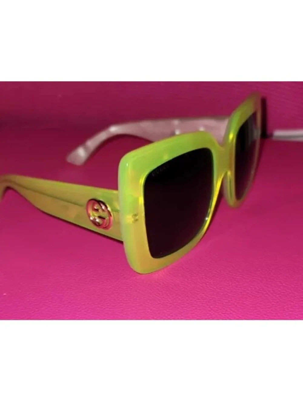 GUCCI ACETATE SQUARE FRAME SUNGLASSES GG0083S NEON YELLOW